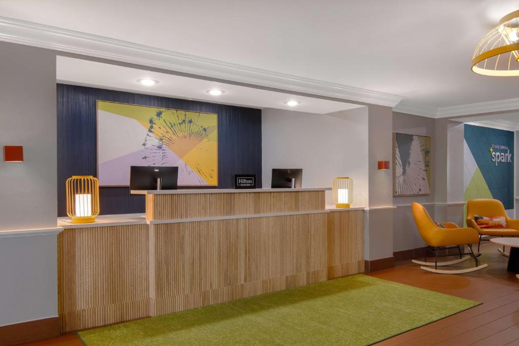 580278297